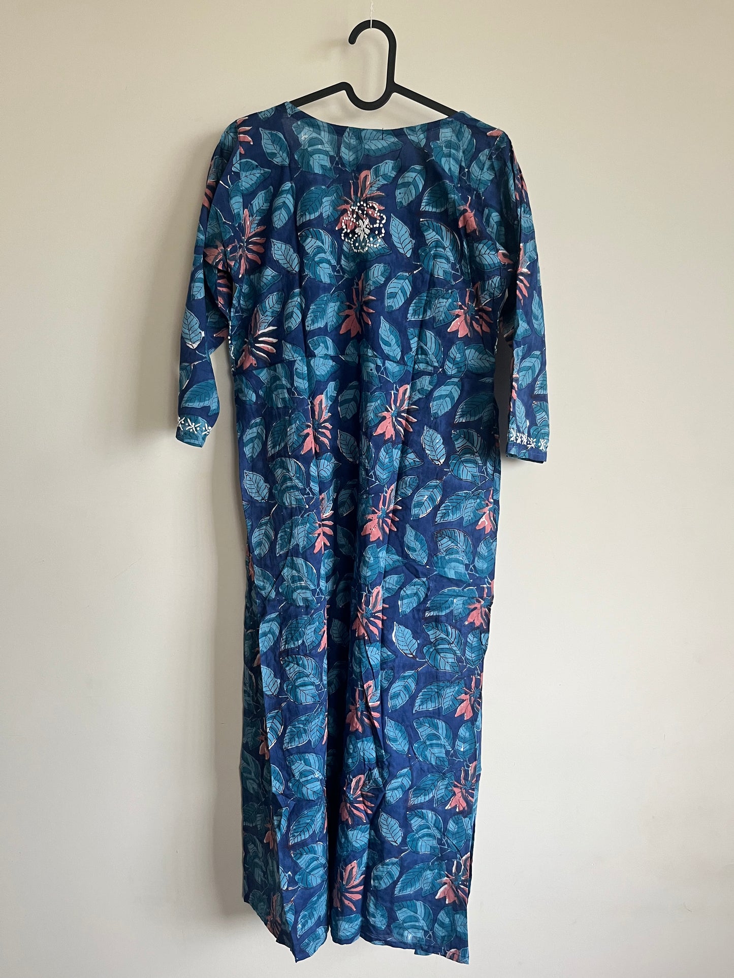 Aliya Cut Dress - Neelima