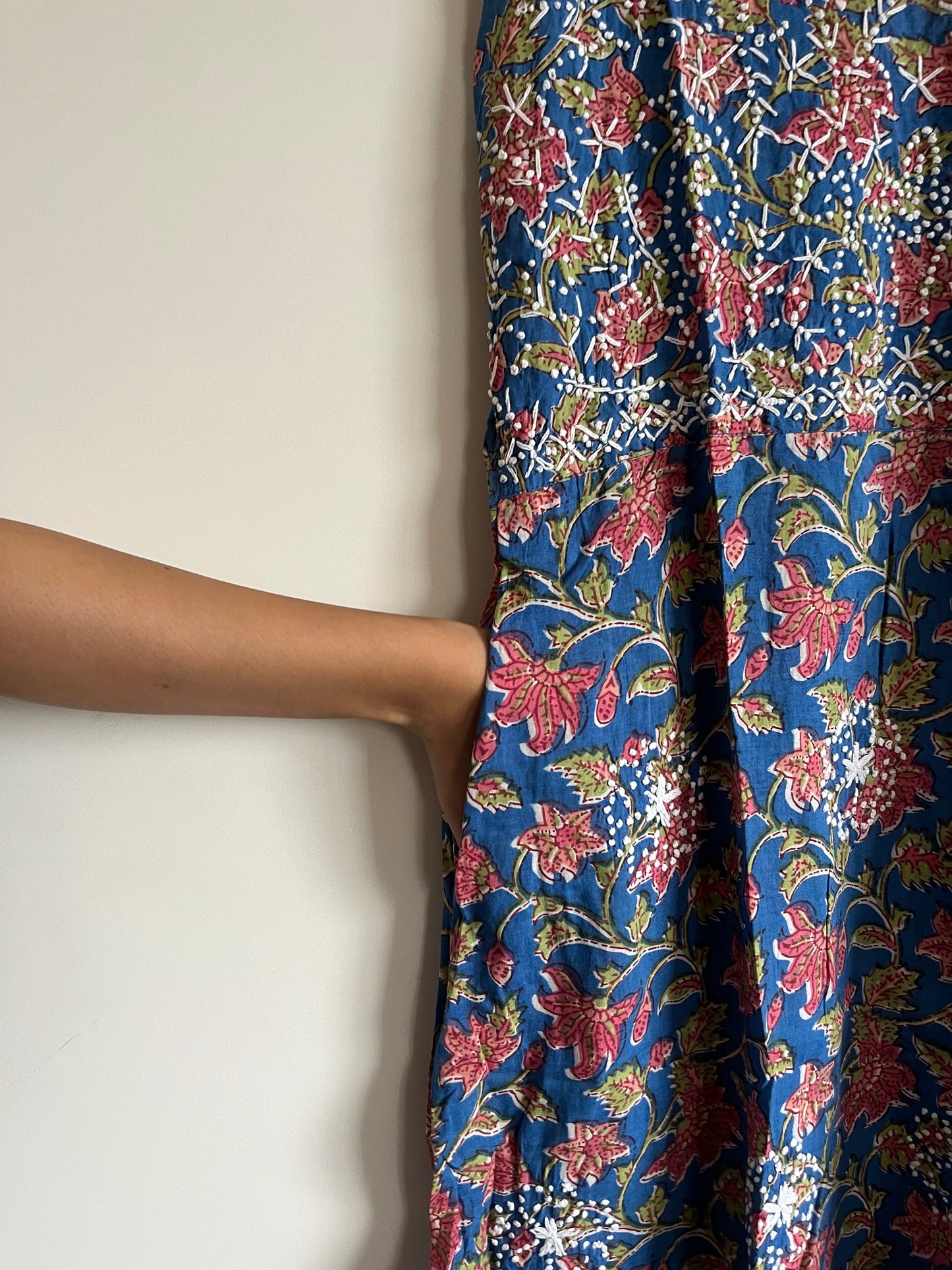 Sleeveless A-line Dress - Nia