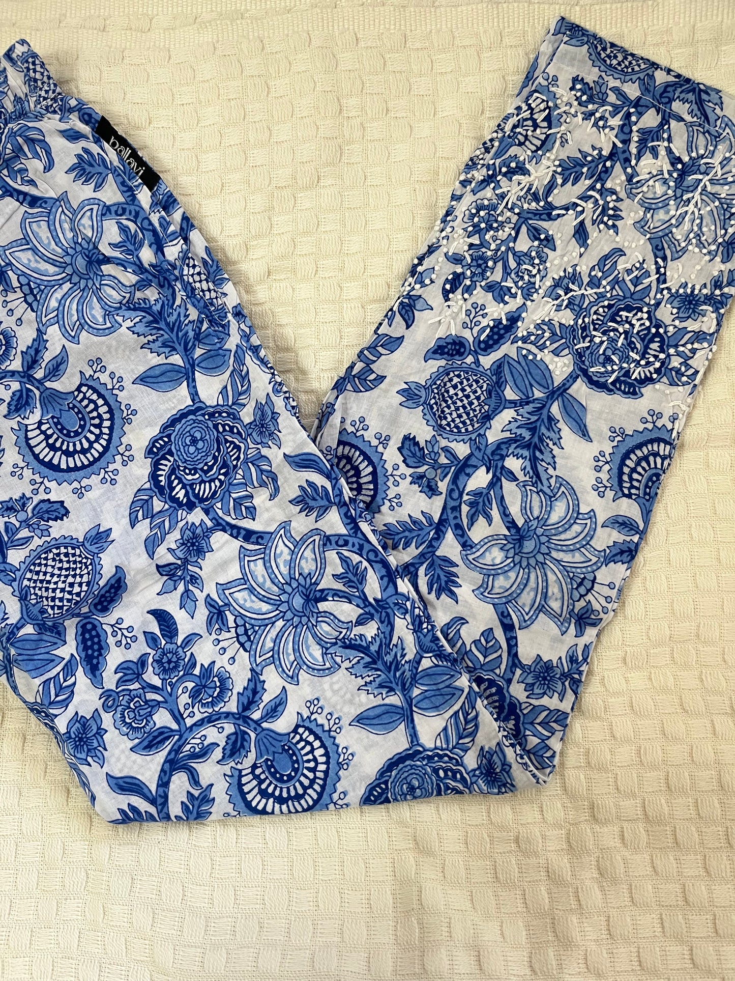 Straight Kurti and pant PRE-ORDER - Floral White Blue