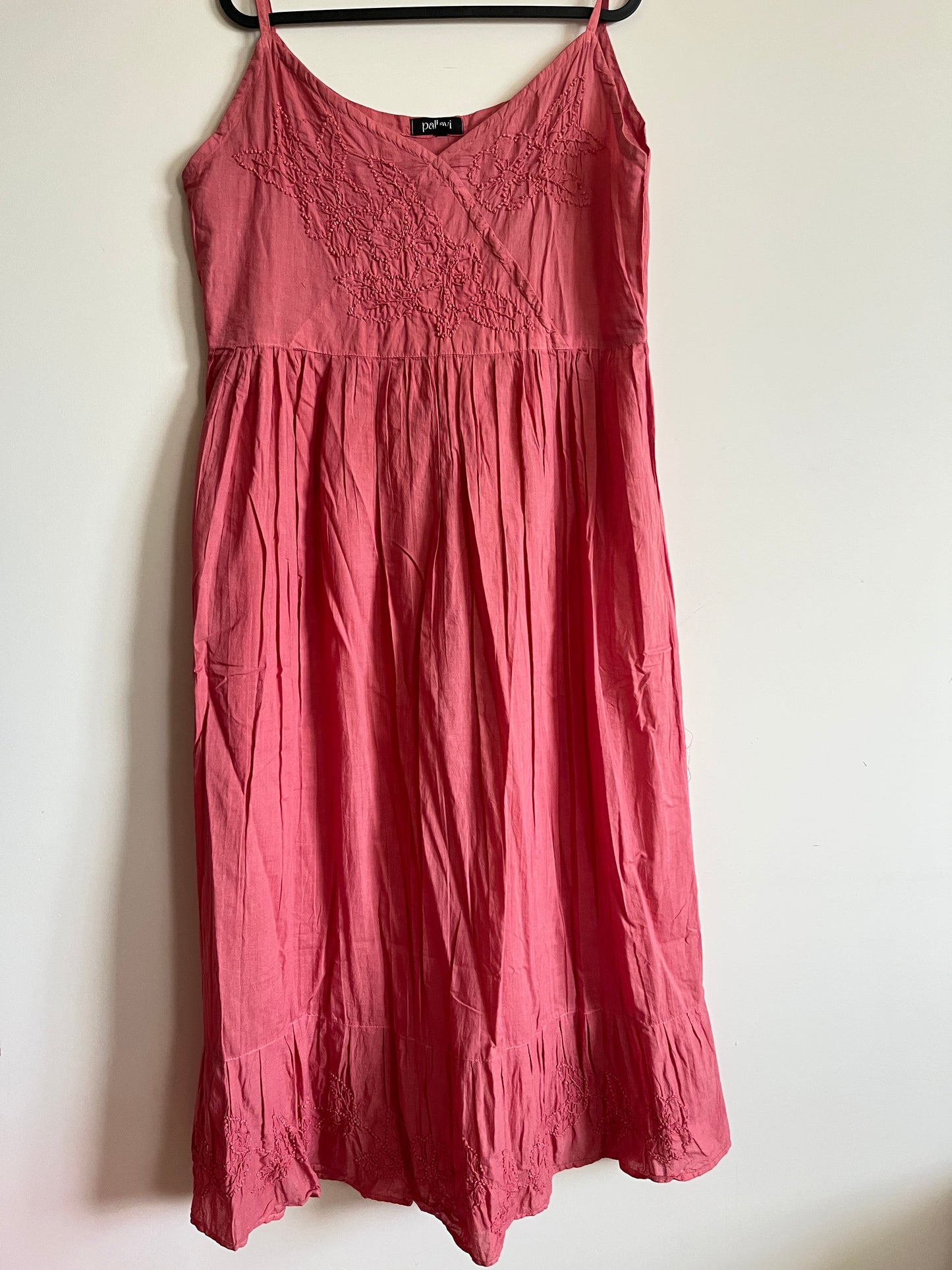 Garden whispers Dress - Nude Pink