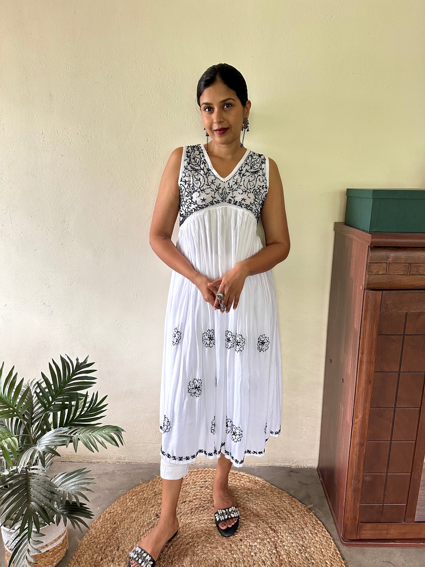 Sleeveless Aliya Cut Dress PRE-ORDER - Black knots on White (with work on front and back)