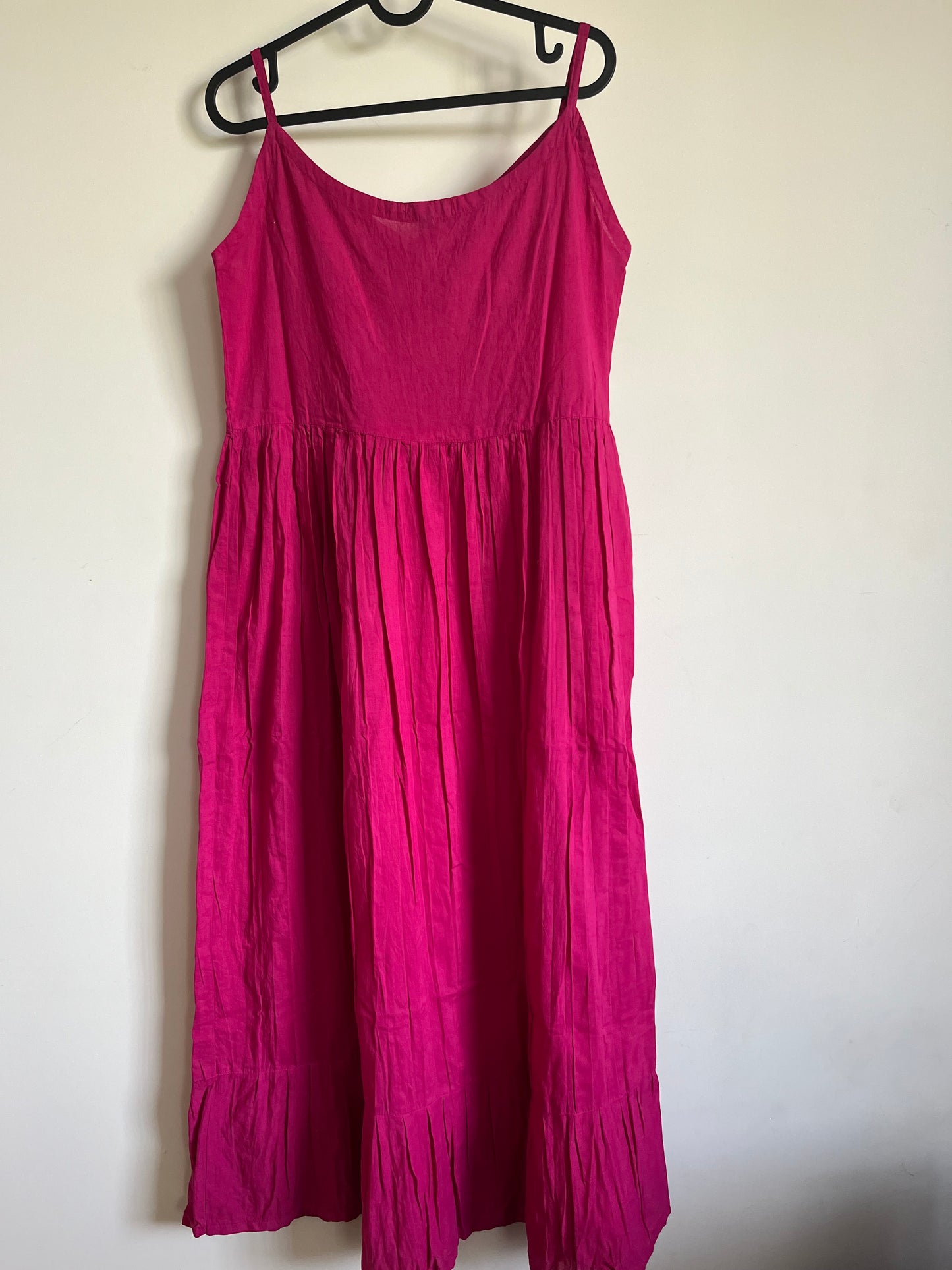Garden whispers Dress - Hot Pink