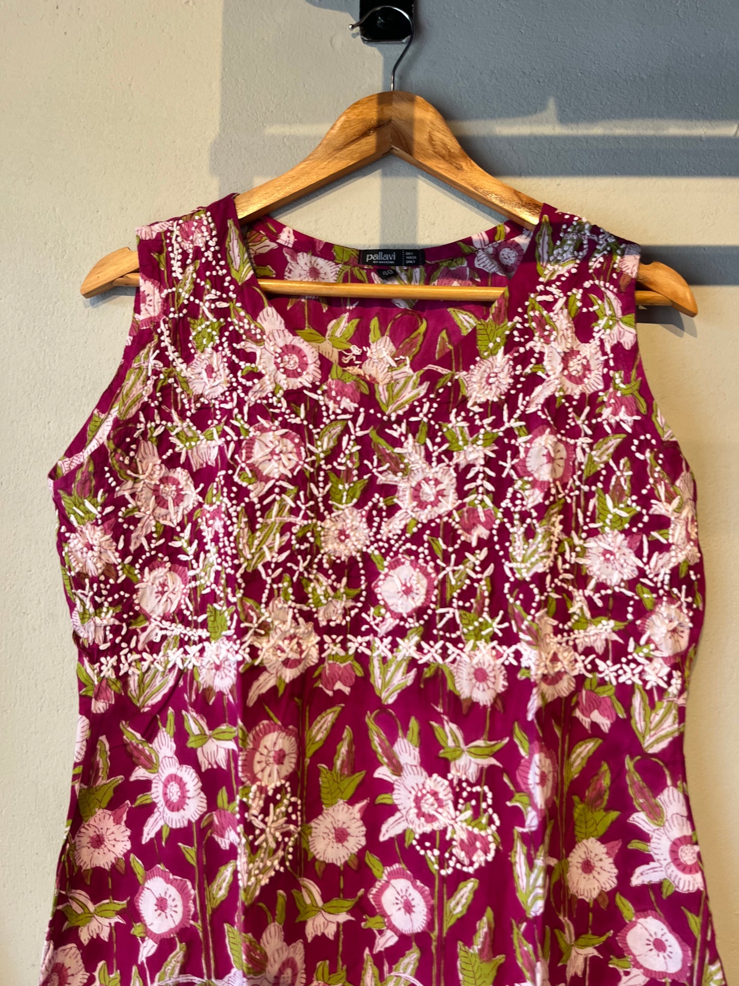 Sleeveless Straight Kurti -Purple vega