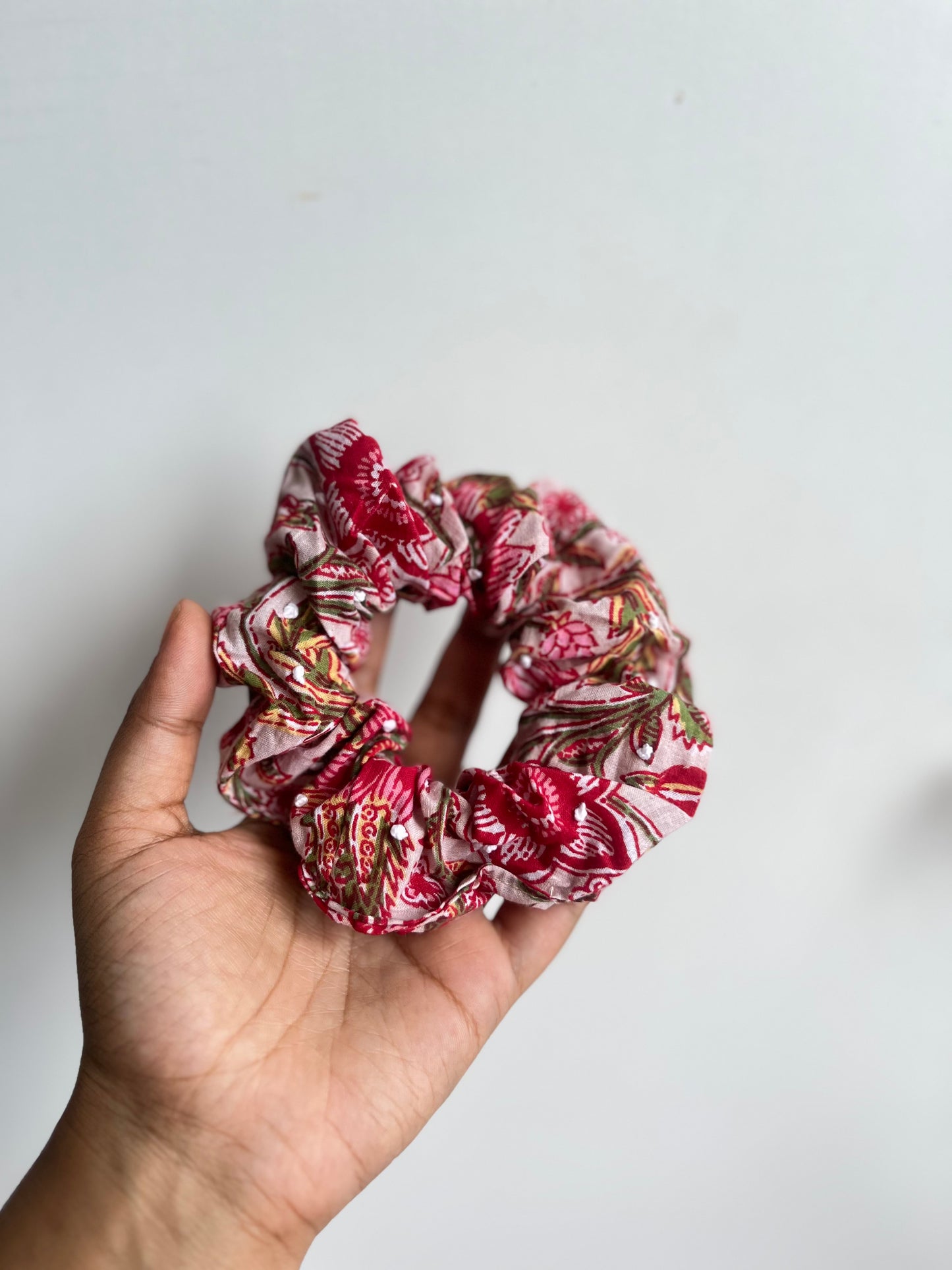 Frenchknot Scrunchy
