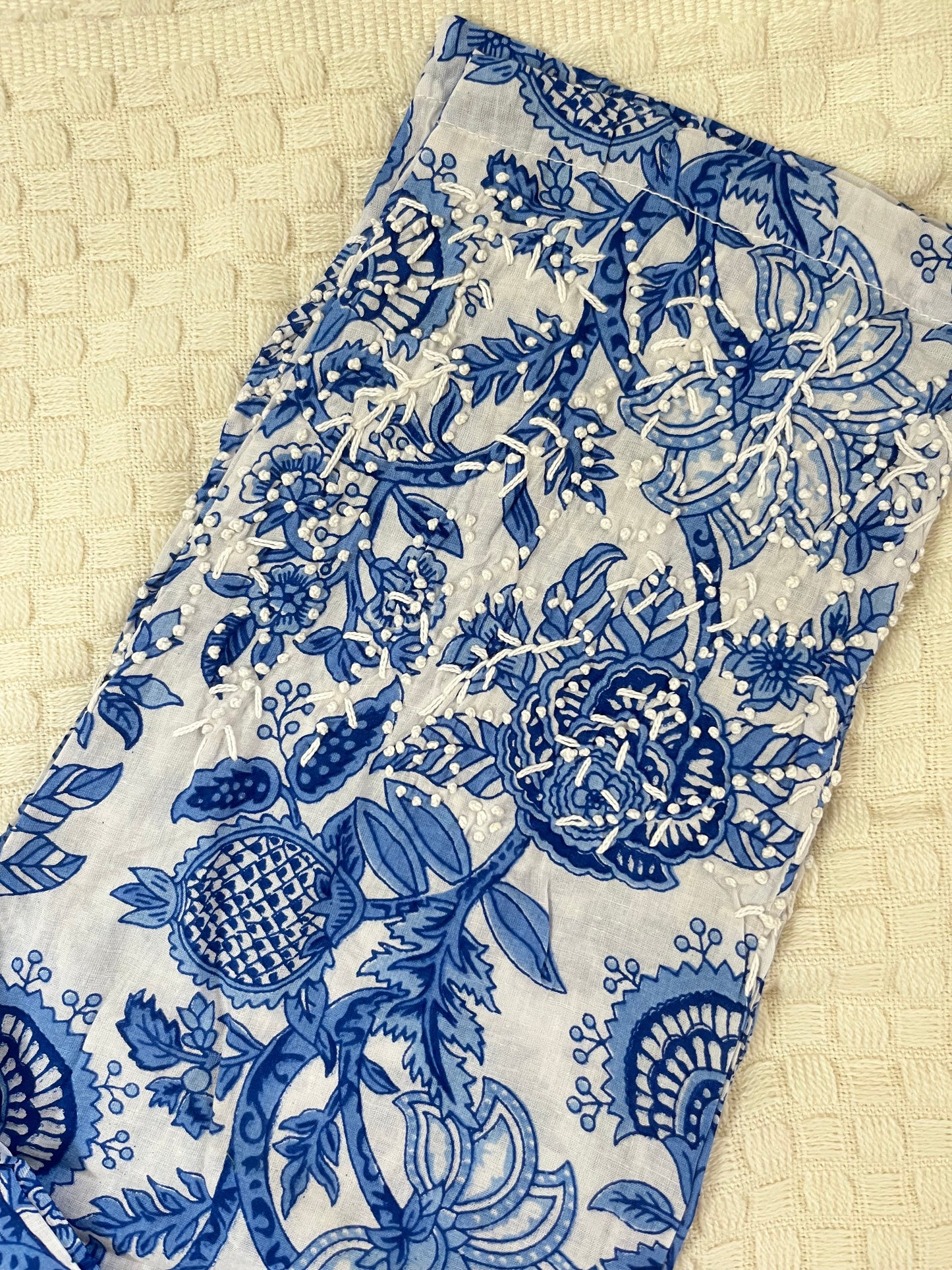 Sleeveless Straight Kurti and pant PRE-ORDER - Floral White blue