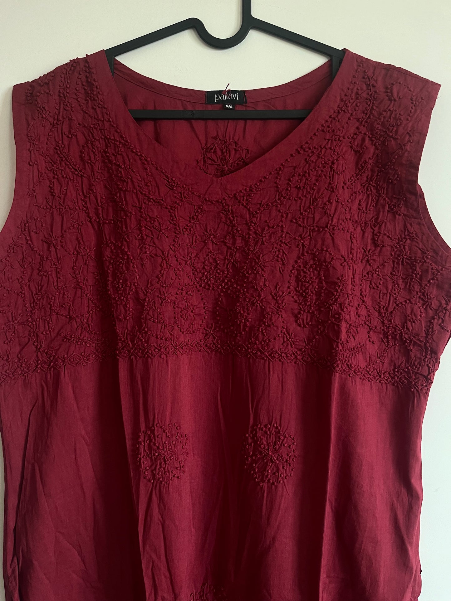 Sleeveless Straight kurti - Maroon
