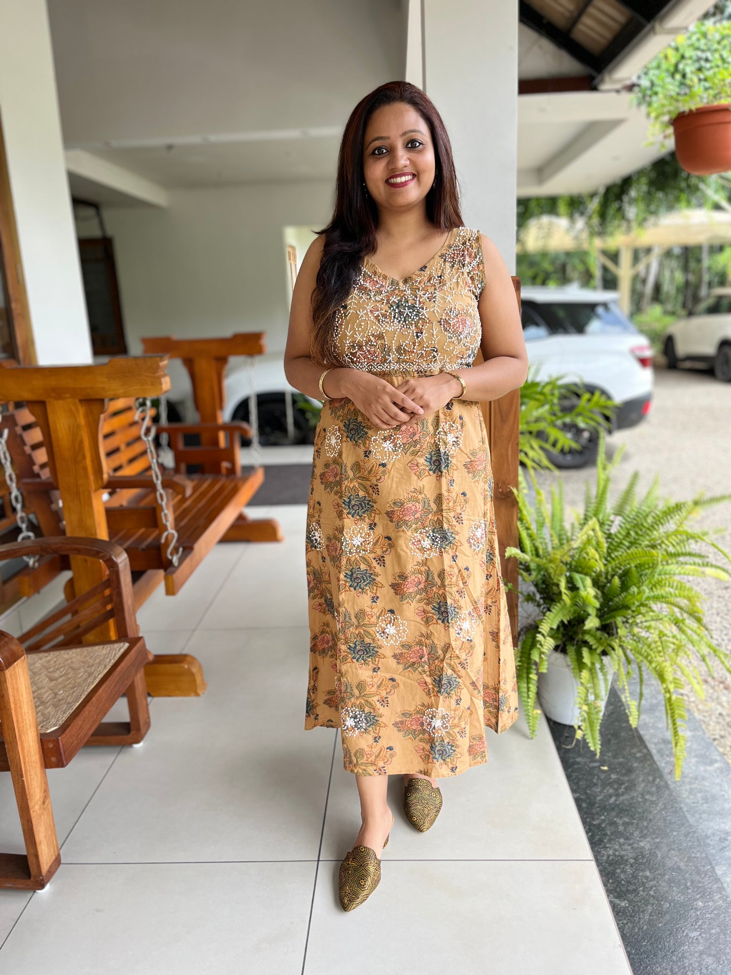 Sleeveless A-line Dress - Vanya