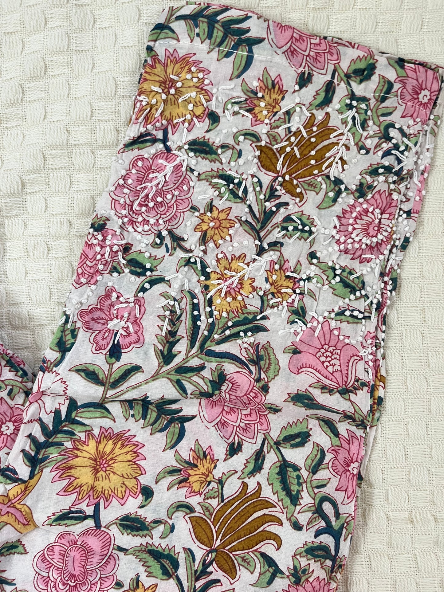 Sleeveless Straight Kurti and pant PRE-ORDER - Floral White