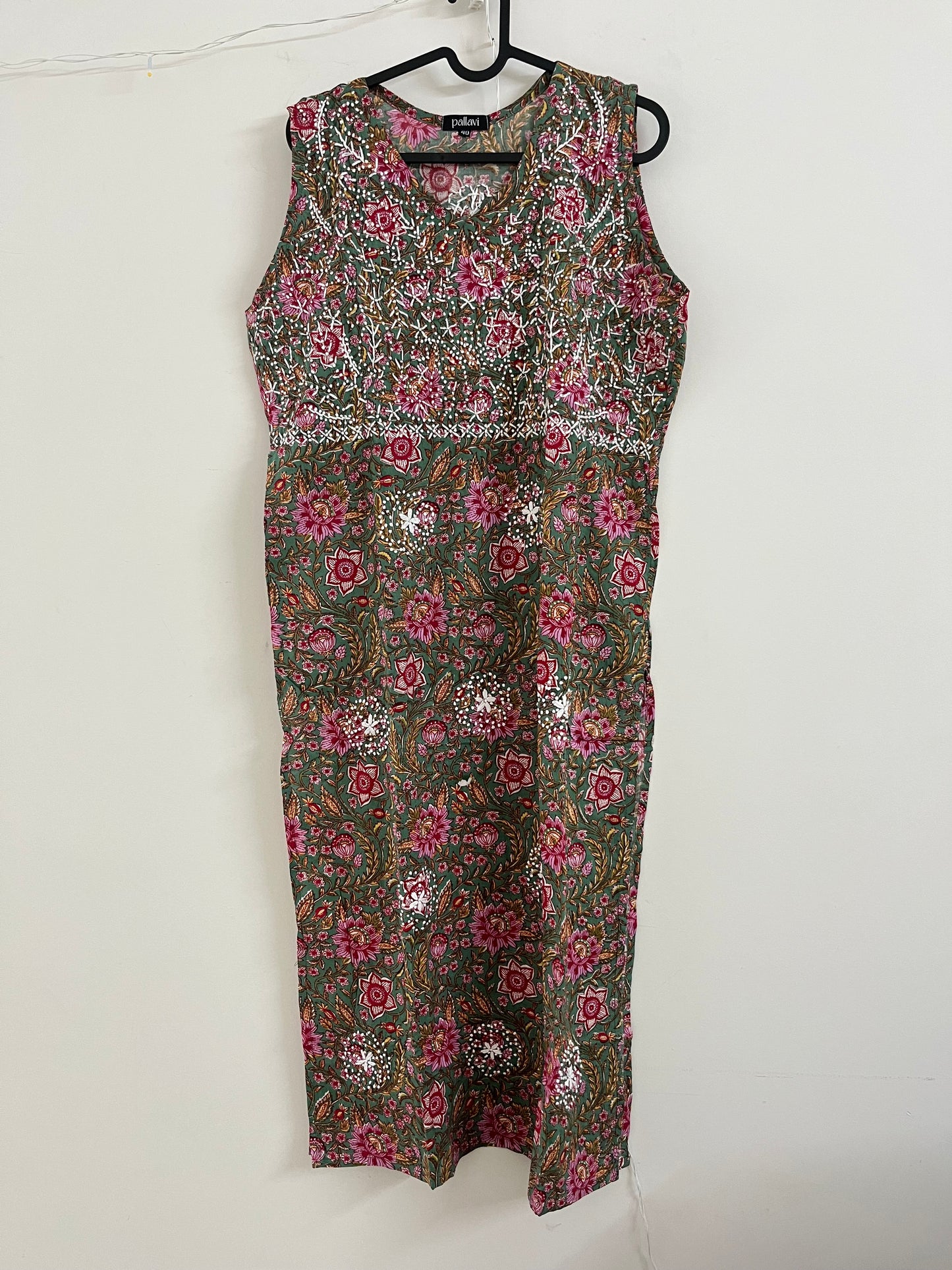 Straight Kurti Sleeveless - Floral Lyla green