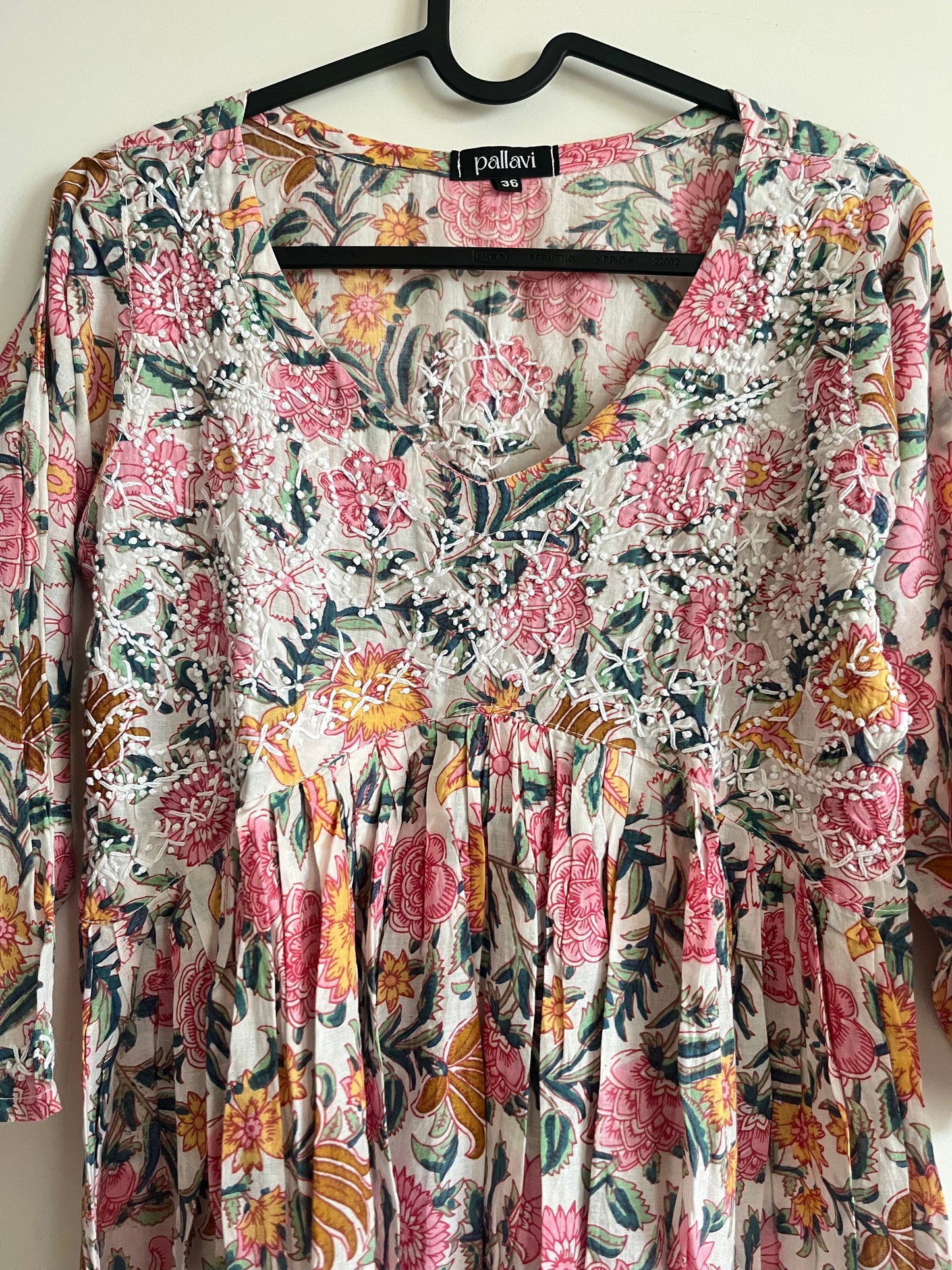 Aliya Cut Dress - Floral White