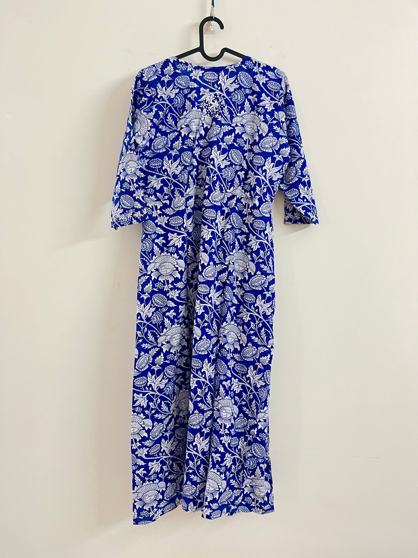 Aliya Cut Dress - Floral Blue White