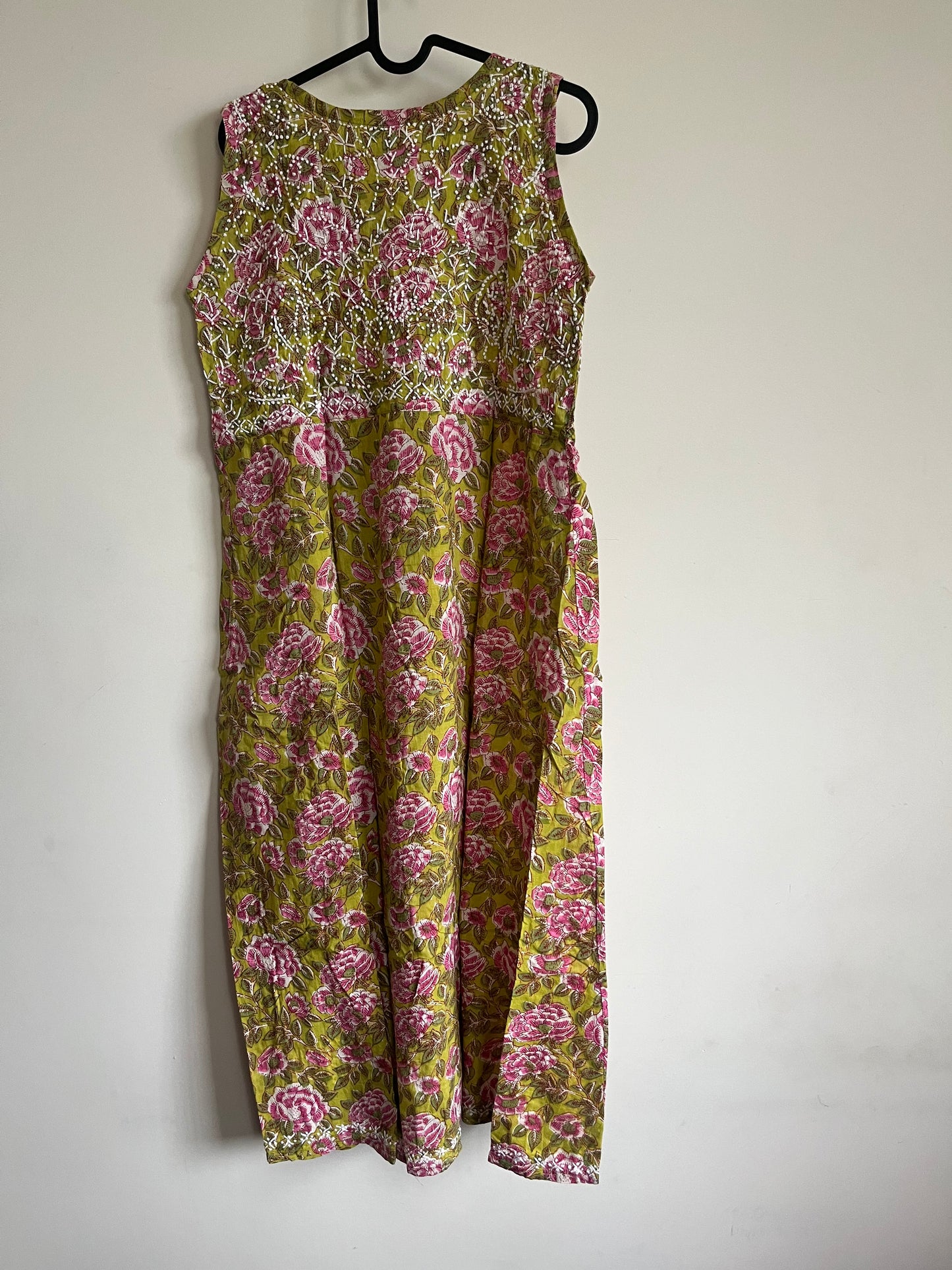Sleeveless Aliya cut dress (with work on front and back) - Pinkcurrent