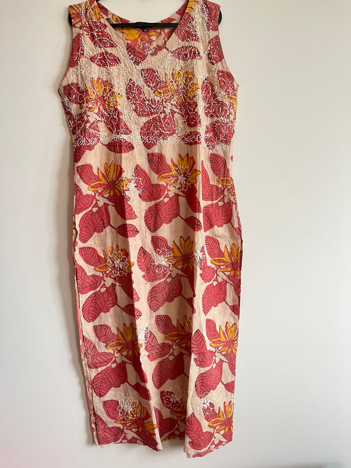 Straight Kurti and pant (Sleeveless) - Ajrakh Peach Red