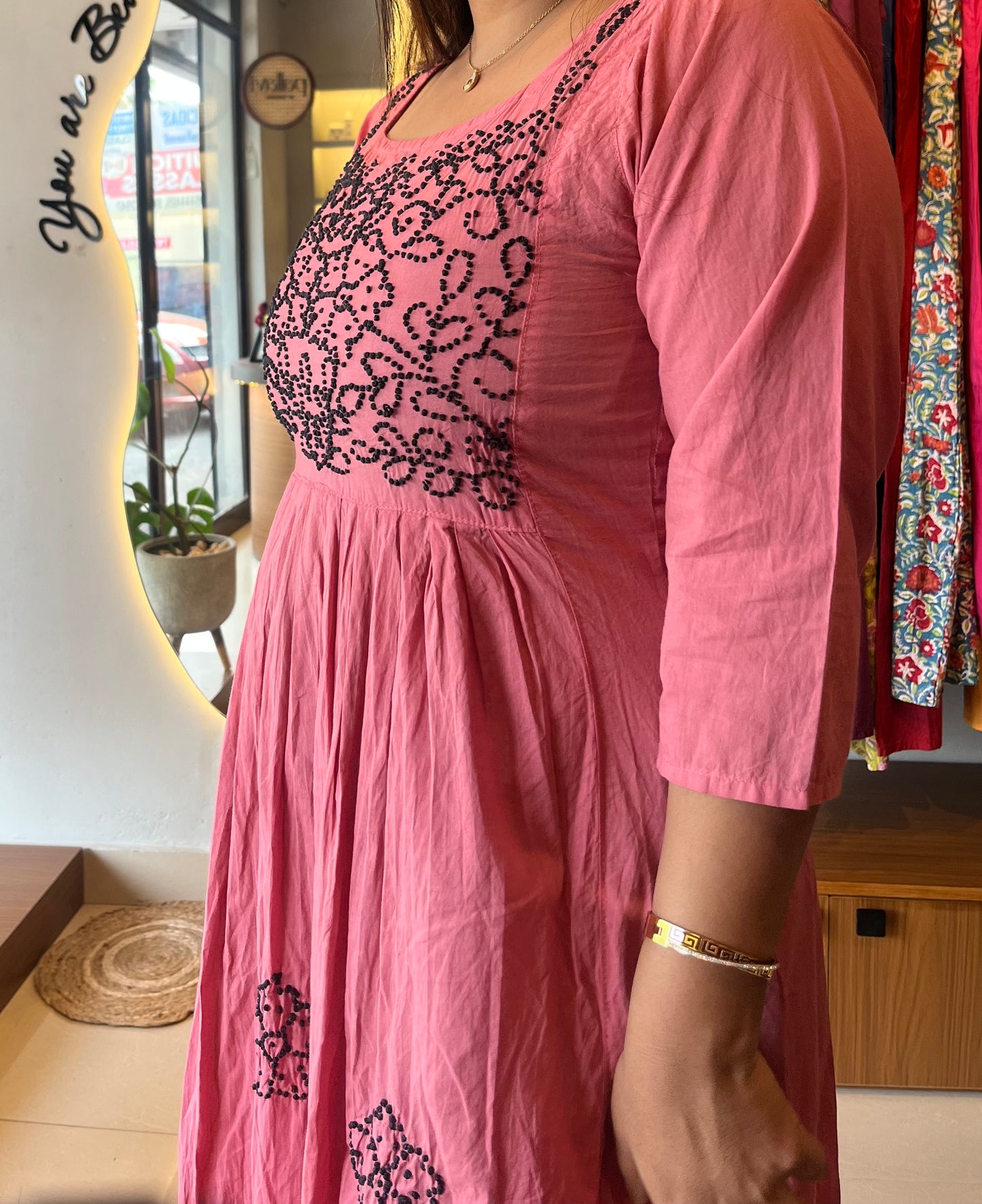 Pleated dress - Black knots on Nude Pink