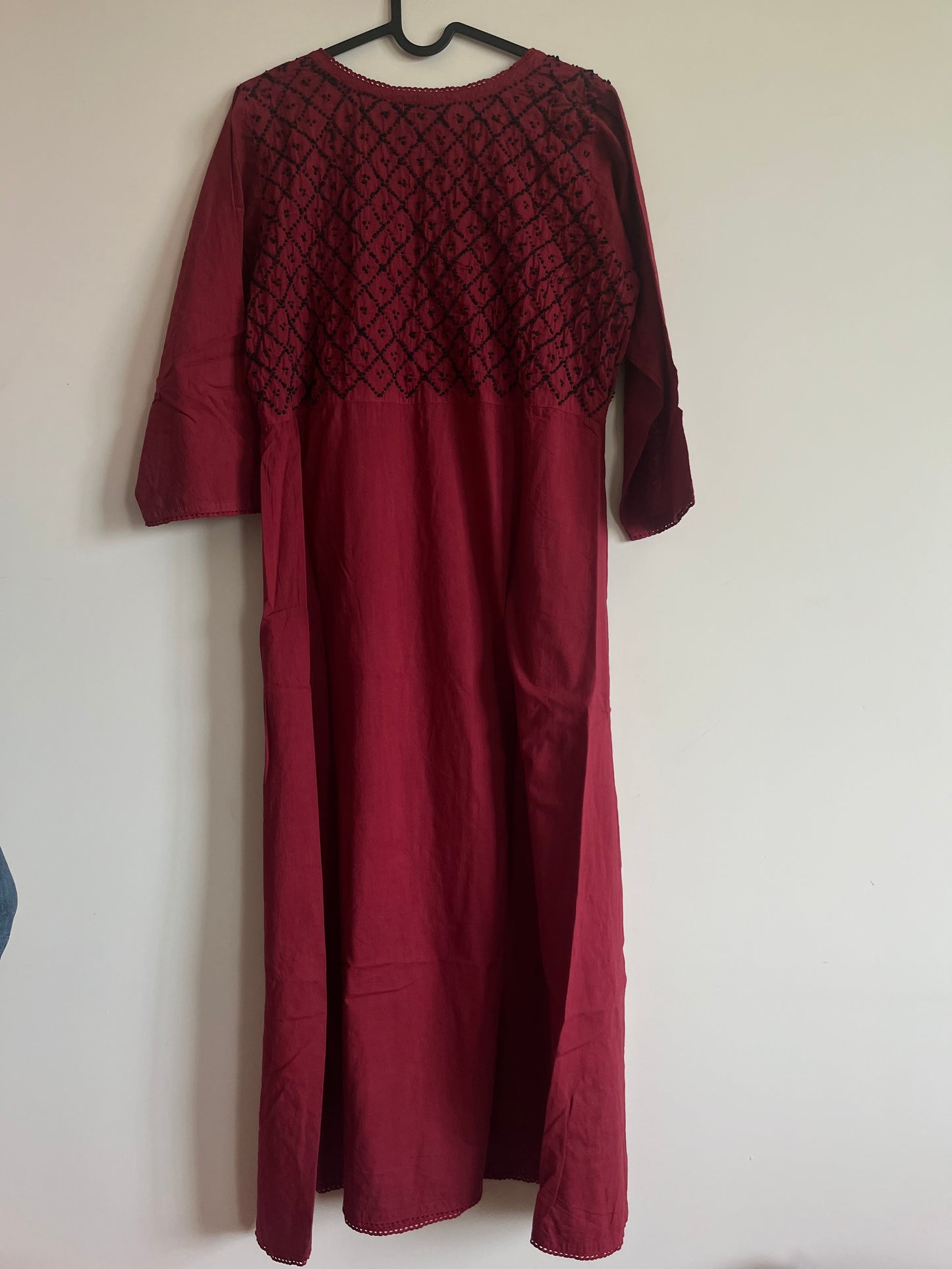 Angrakha - Black knots on Maroon