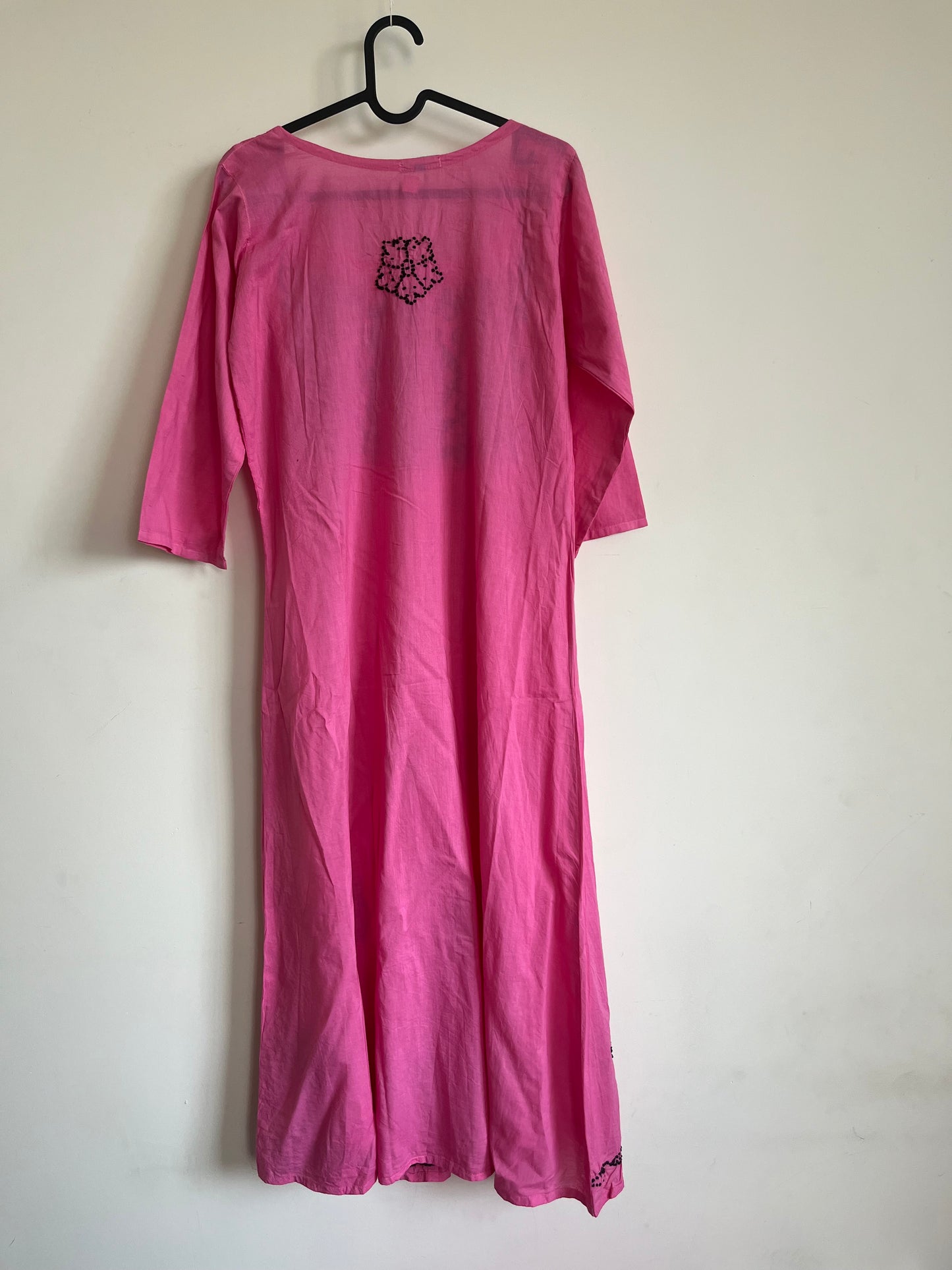 Pleated dress -Black knots on Dusty Pink