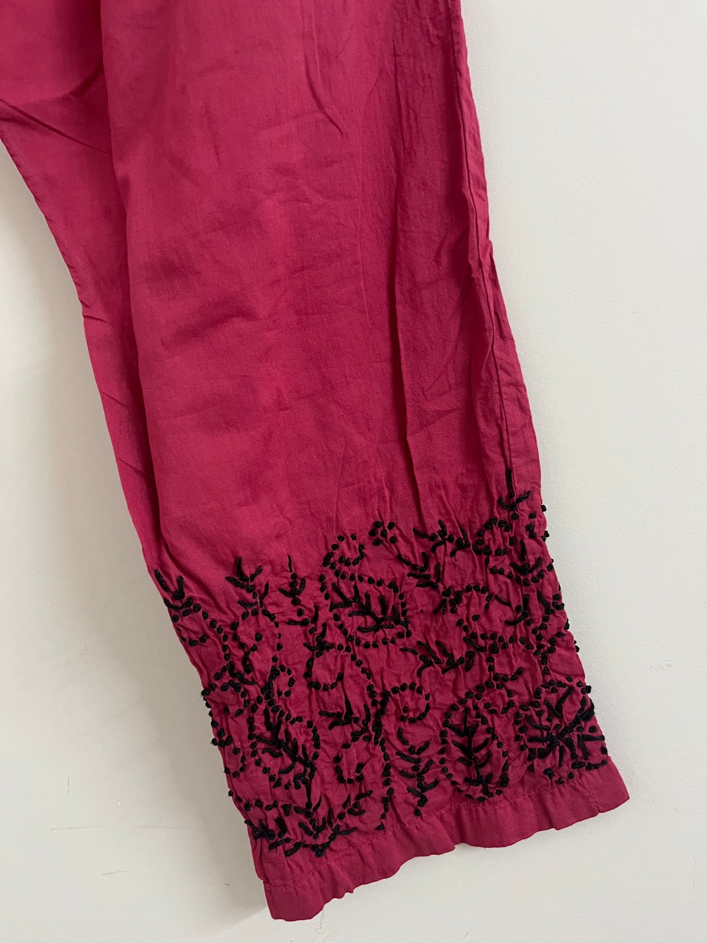 Sleeveless Straight Kurti and Pant (co-ord set) PRE-ORDER - Black knote on Pink