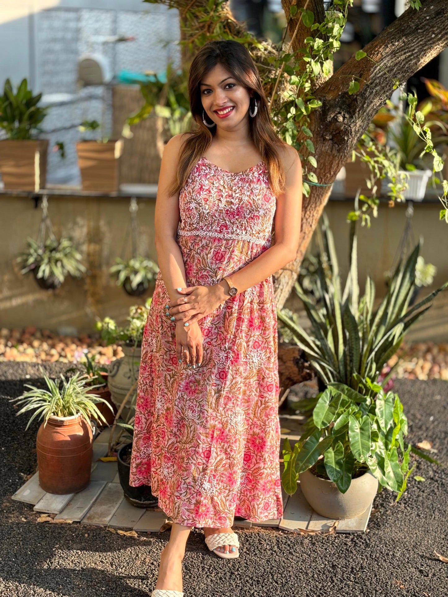 Sleeveless A-line Dress PRE-ORDER - Floral Peach Red