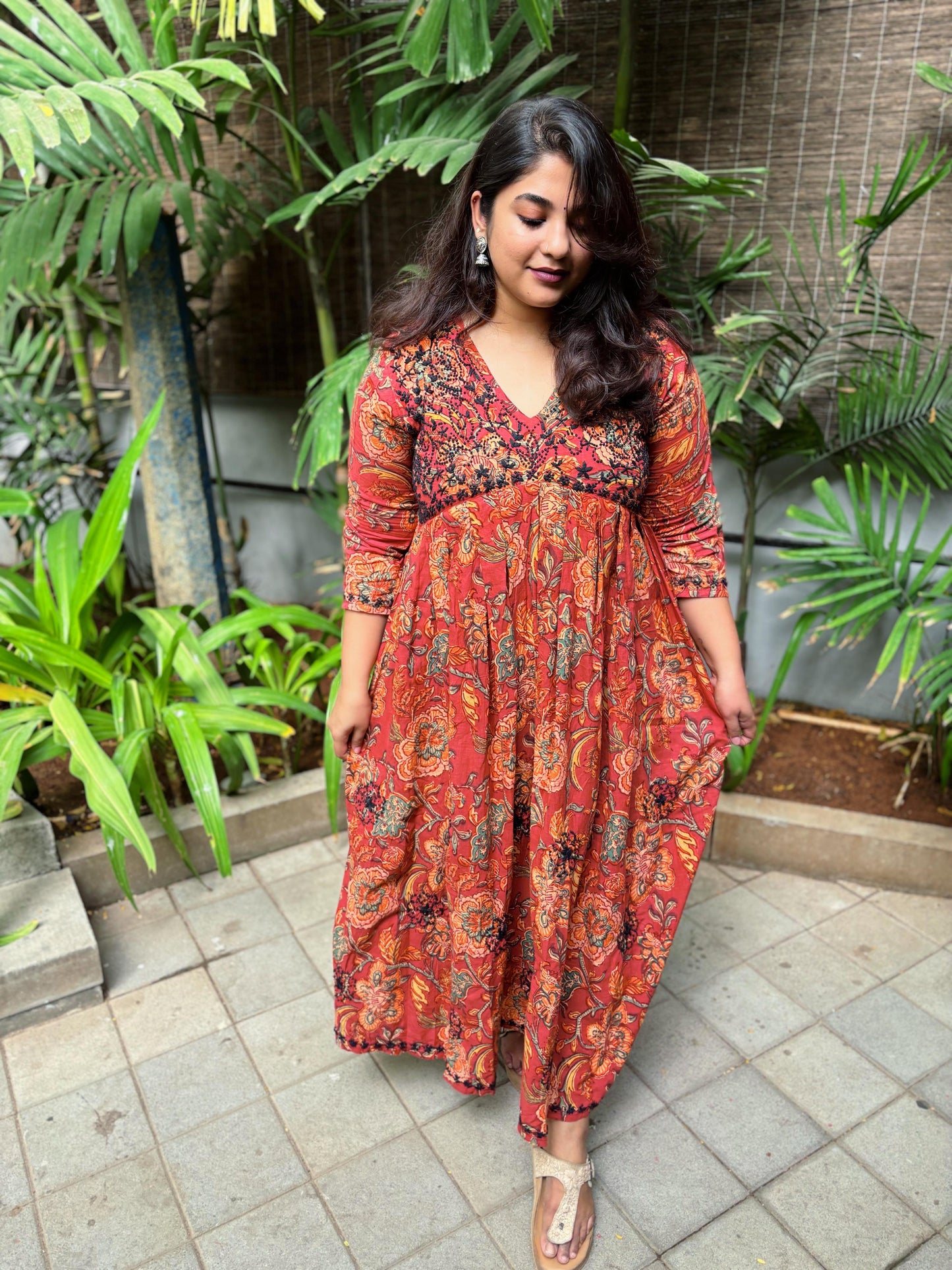 Aliya Cut Dress - Floral Red Black
