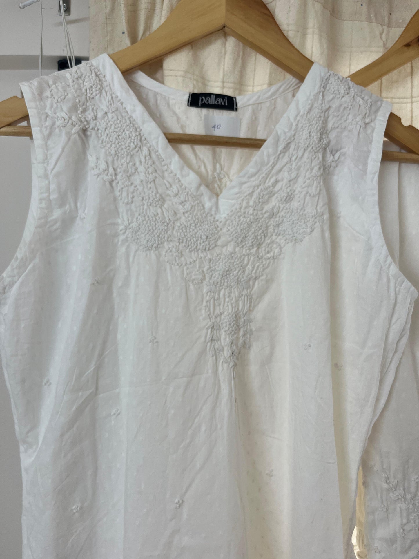 Sleeveless Straight Kurti - White