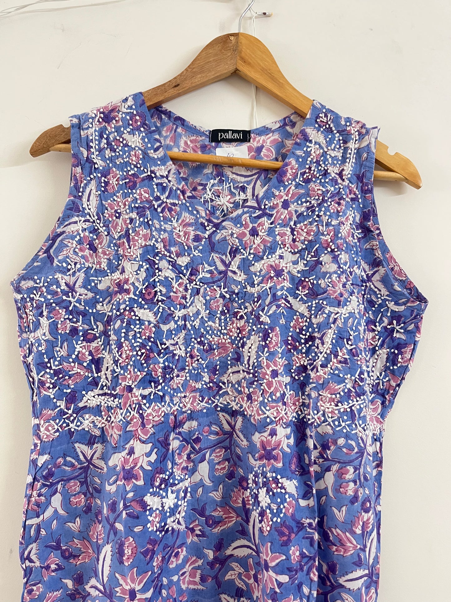 Straight Kurti and pant (Sleeveless) PRE-ORDER - Floral Periwinkle