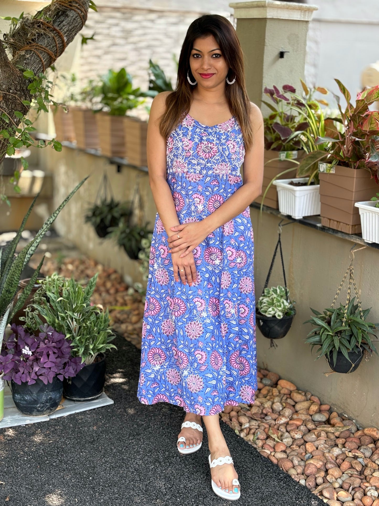 Sleeveless A-line Dress PRE-ORDER - Floral Blue Pink