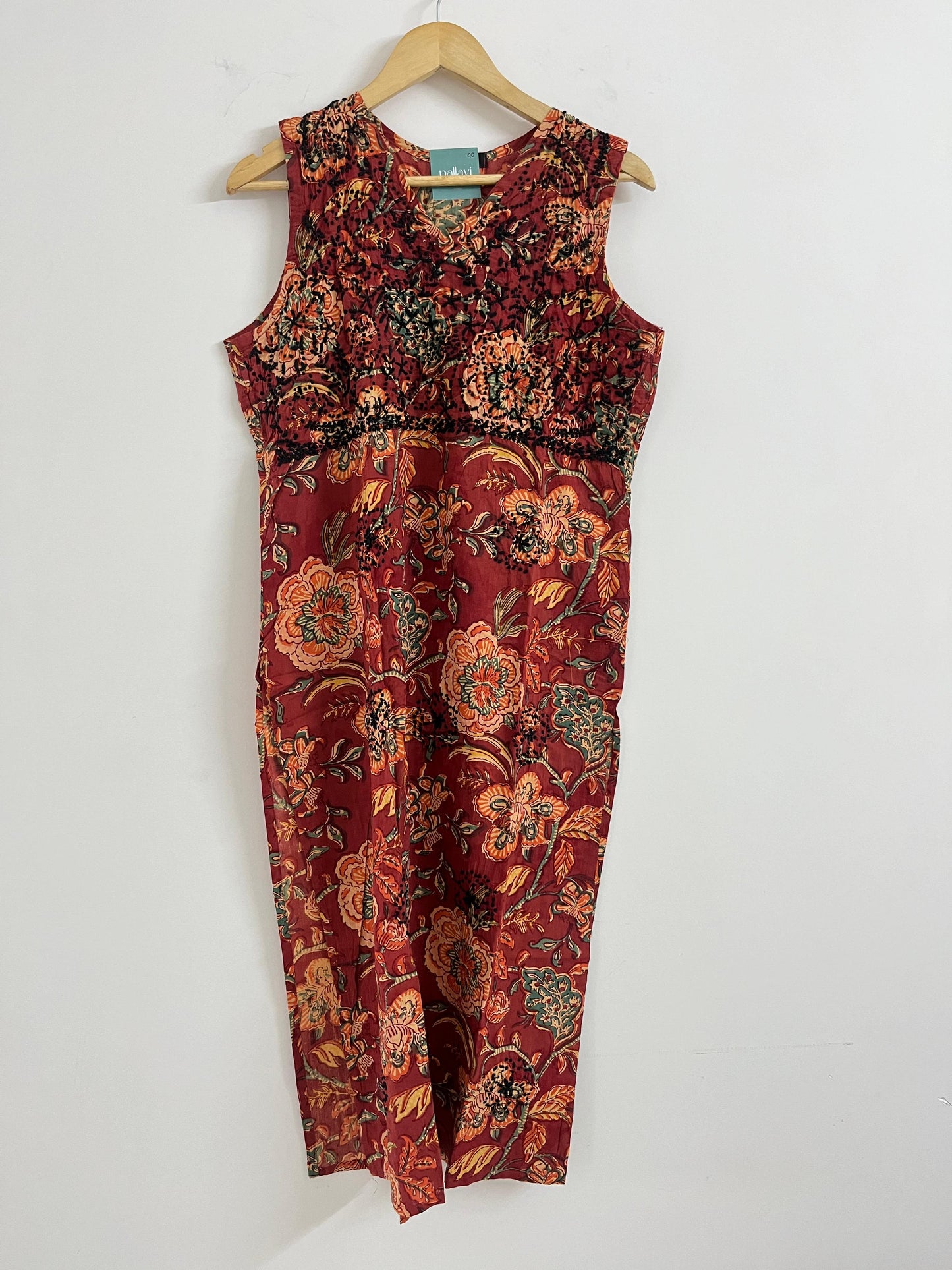 Straight Kurti Sleeveless - Floral Red Black