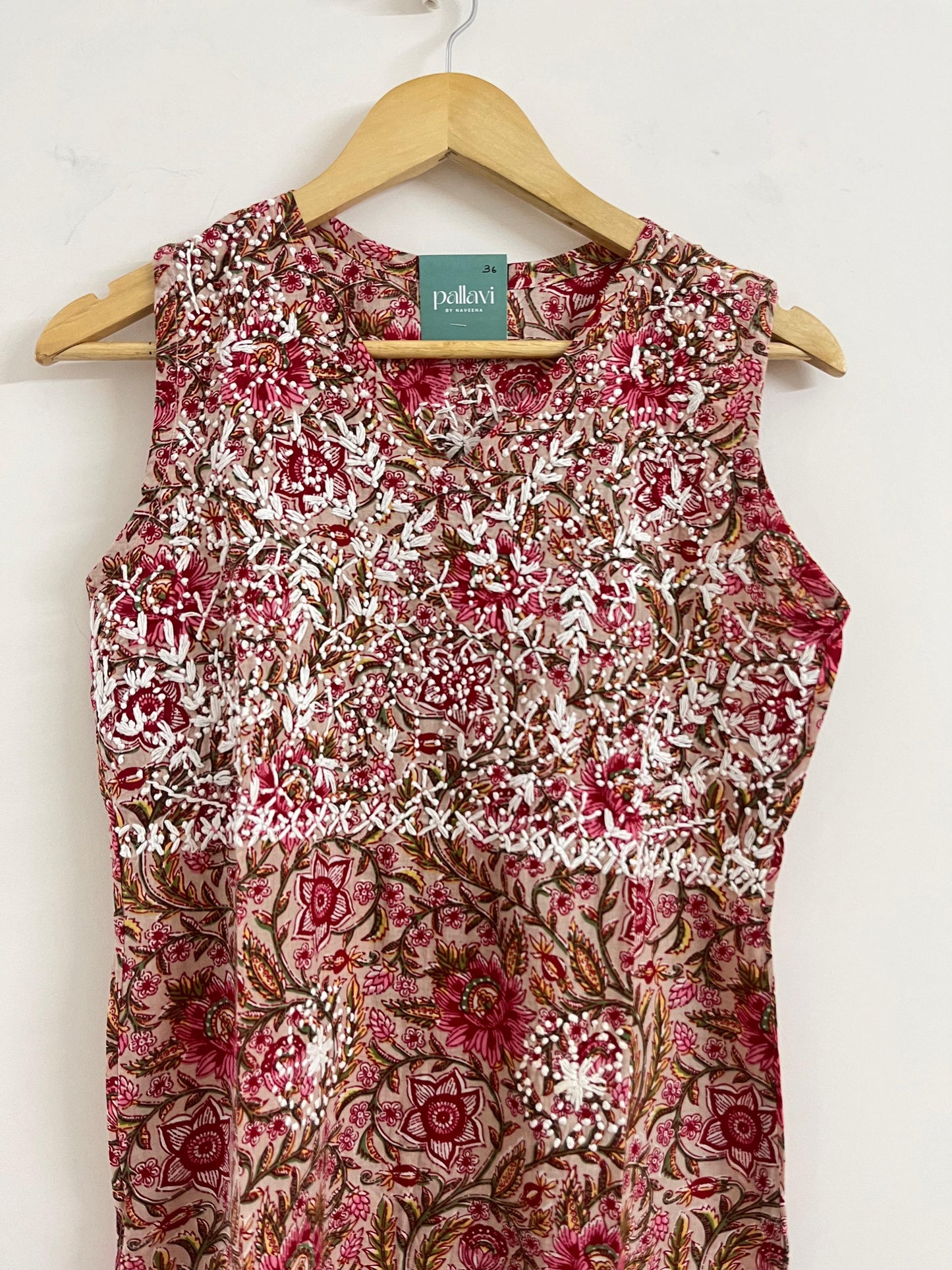 Straight Kurti Sleeveless - Floral Peach Red