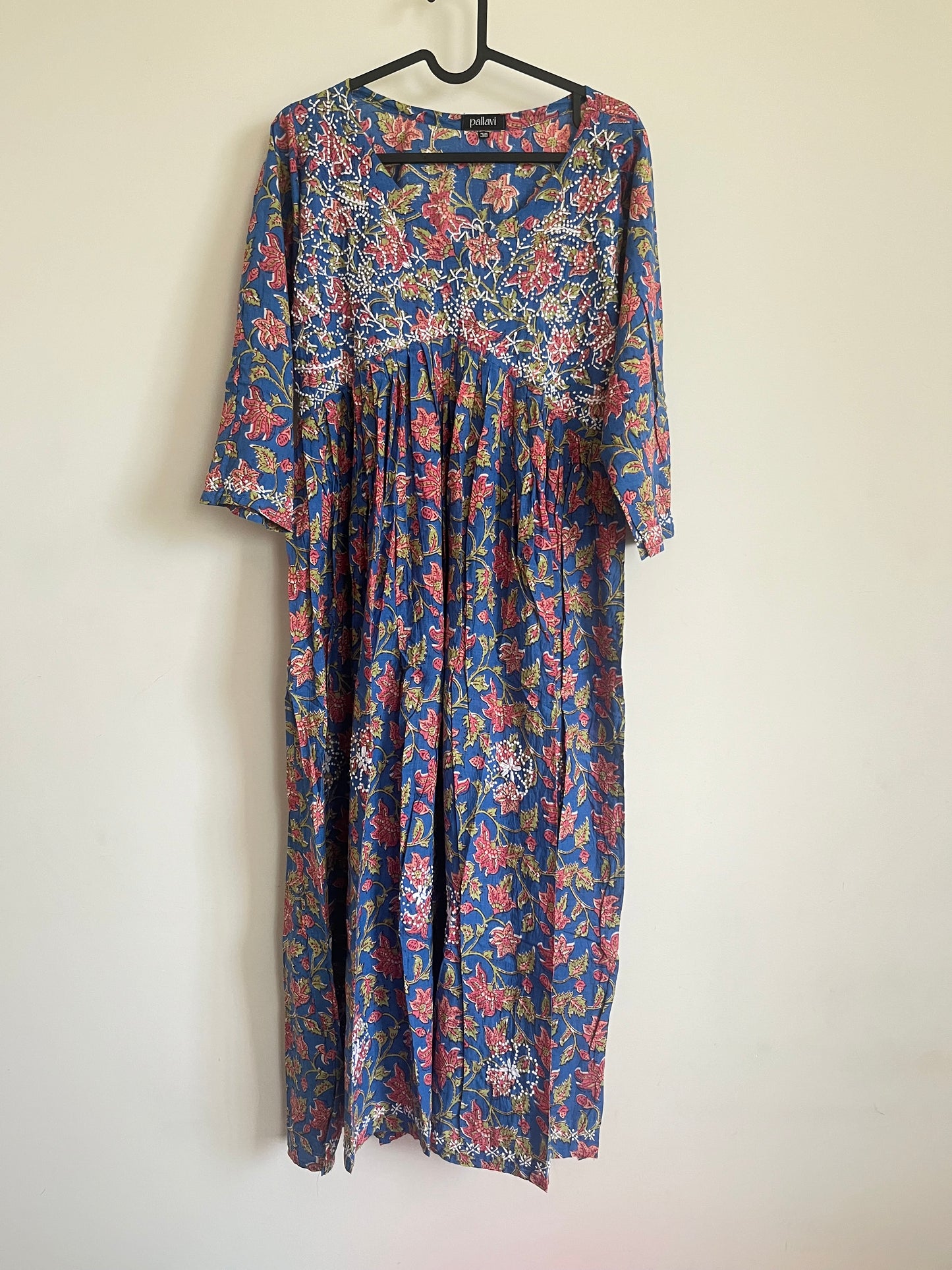 Aliya Cut Dress - Nia