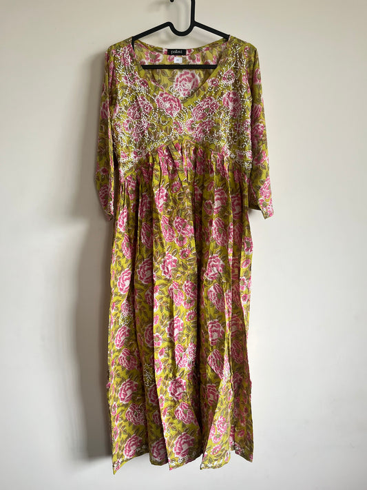 Aliya Cut Dress - Pinkcurrent