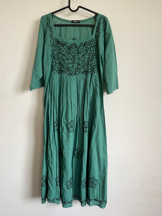 Pleated dress -Black knots on Teal
