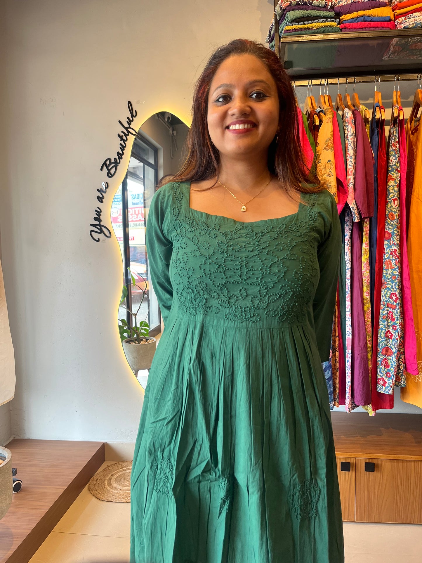 Pleated dress - Bottle green