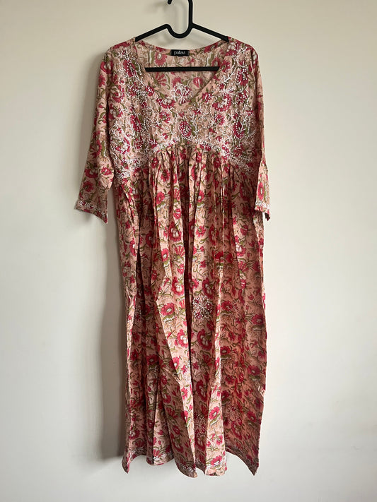 Aliya Cut Dress - Mili