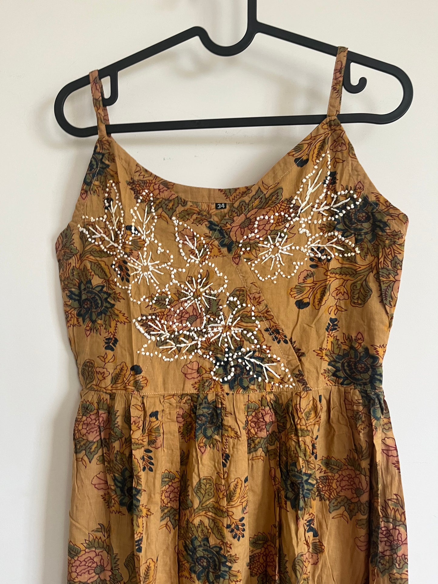 Garden whispers  Dress- Vanya