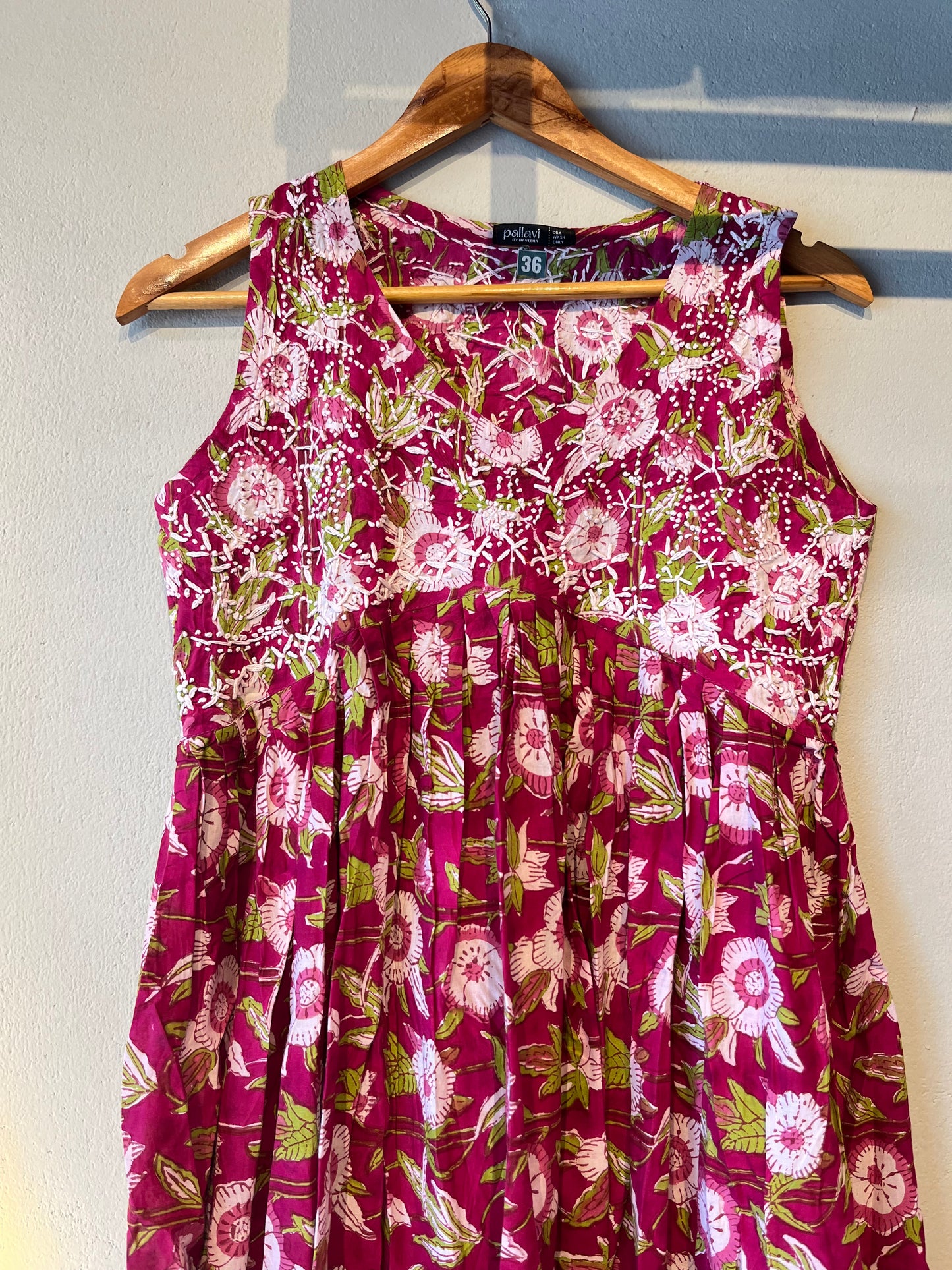 Sleeveless Aliya cut dress (with work on front and back) - Purple Vega