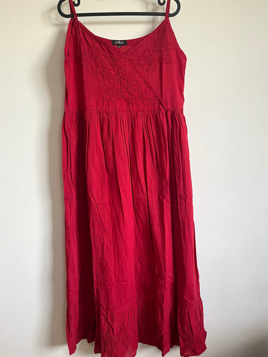 Garden whispers  Dress - Red