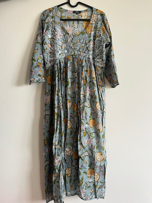 Aliya Cut Dress - Floral Grey Green