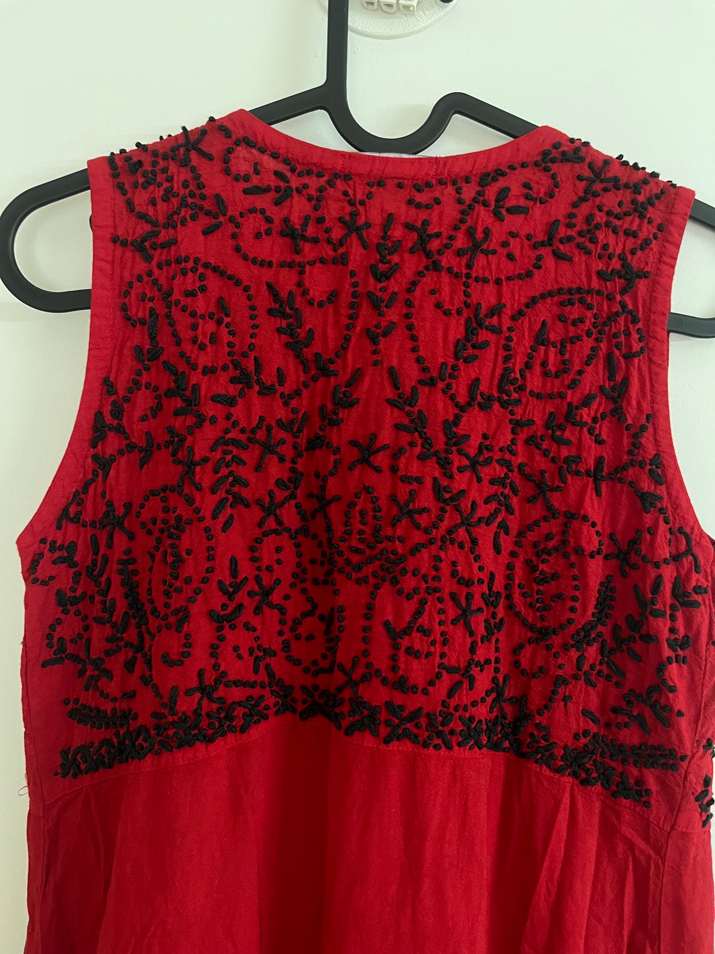 Aliyacut - Black knots on Red (Modal Cotton)