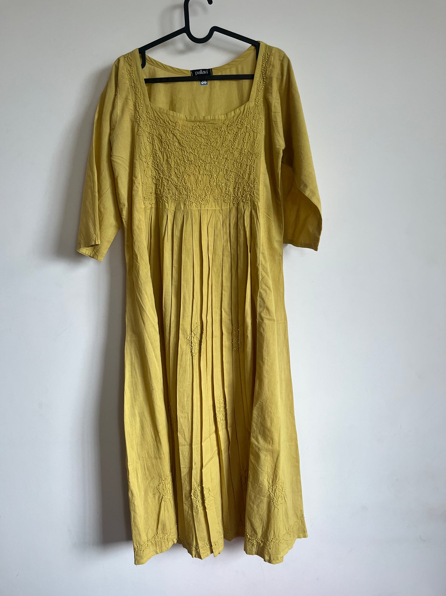 Pleated dress - Lime Yellow
