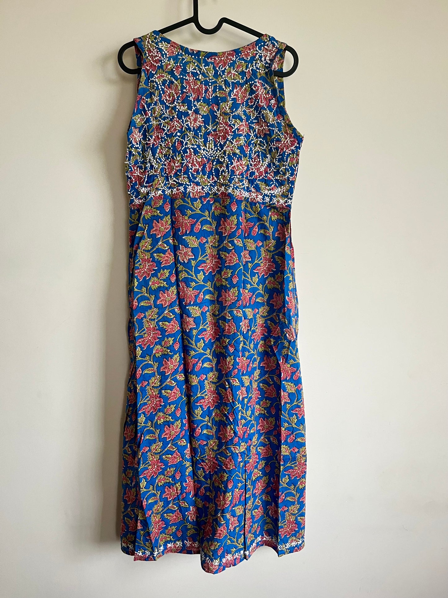 Sleeveless Aliya cut dress (with work on front and back) - Nia