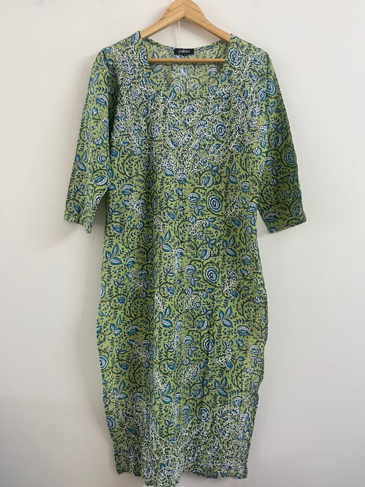 Straight Kurti and pant - Floral Pista green