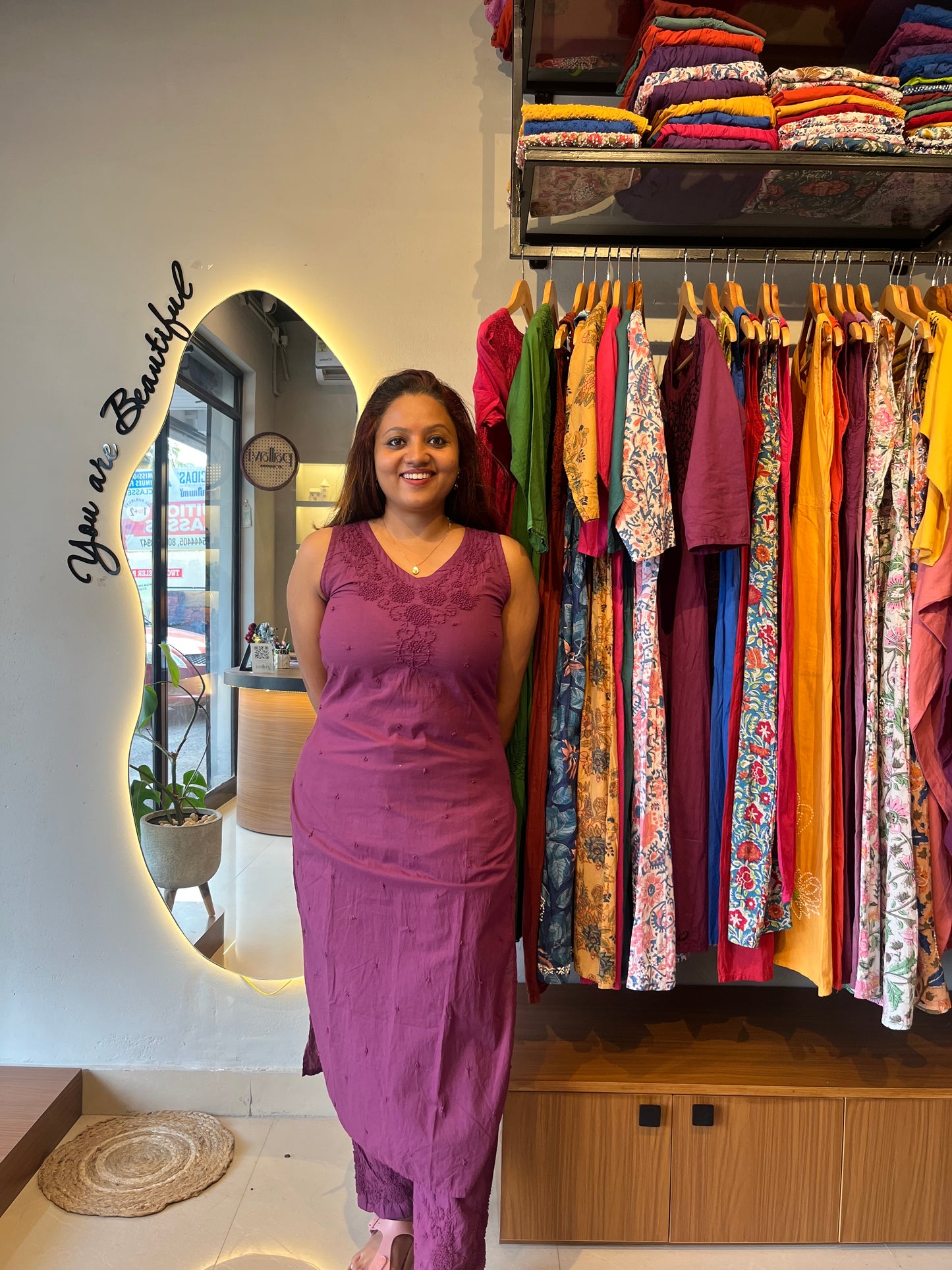 Sleeveless Straight Kurti and pant - Wine
