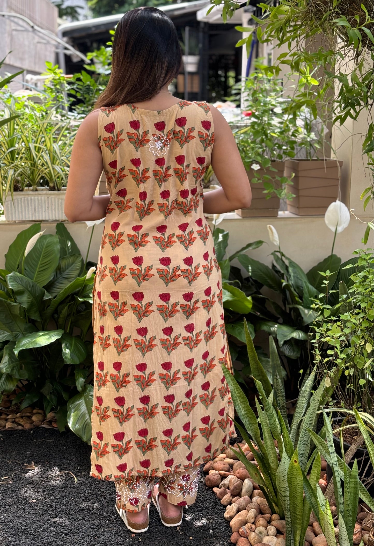 Straight Kurti and pant (Sleeveless) PRE-ORDER - Scarlette