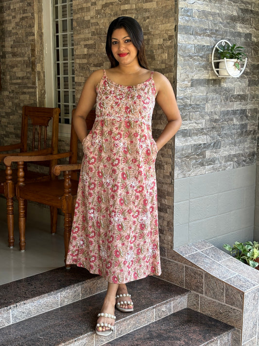 Sleeveless A-line Dress PRE-ORDER - Mili
