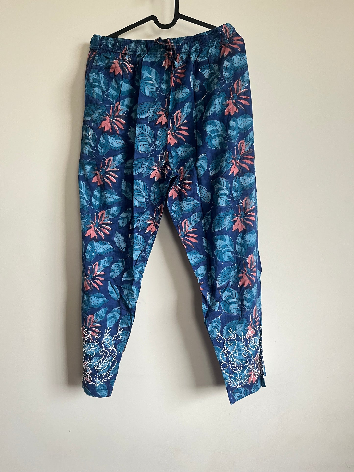 Printed Pants - Neelima