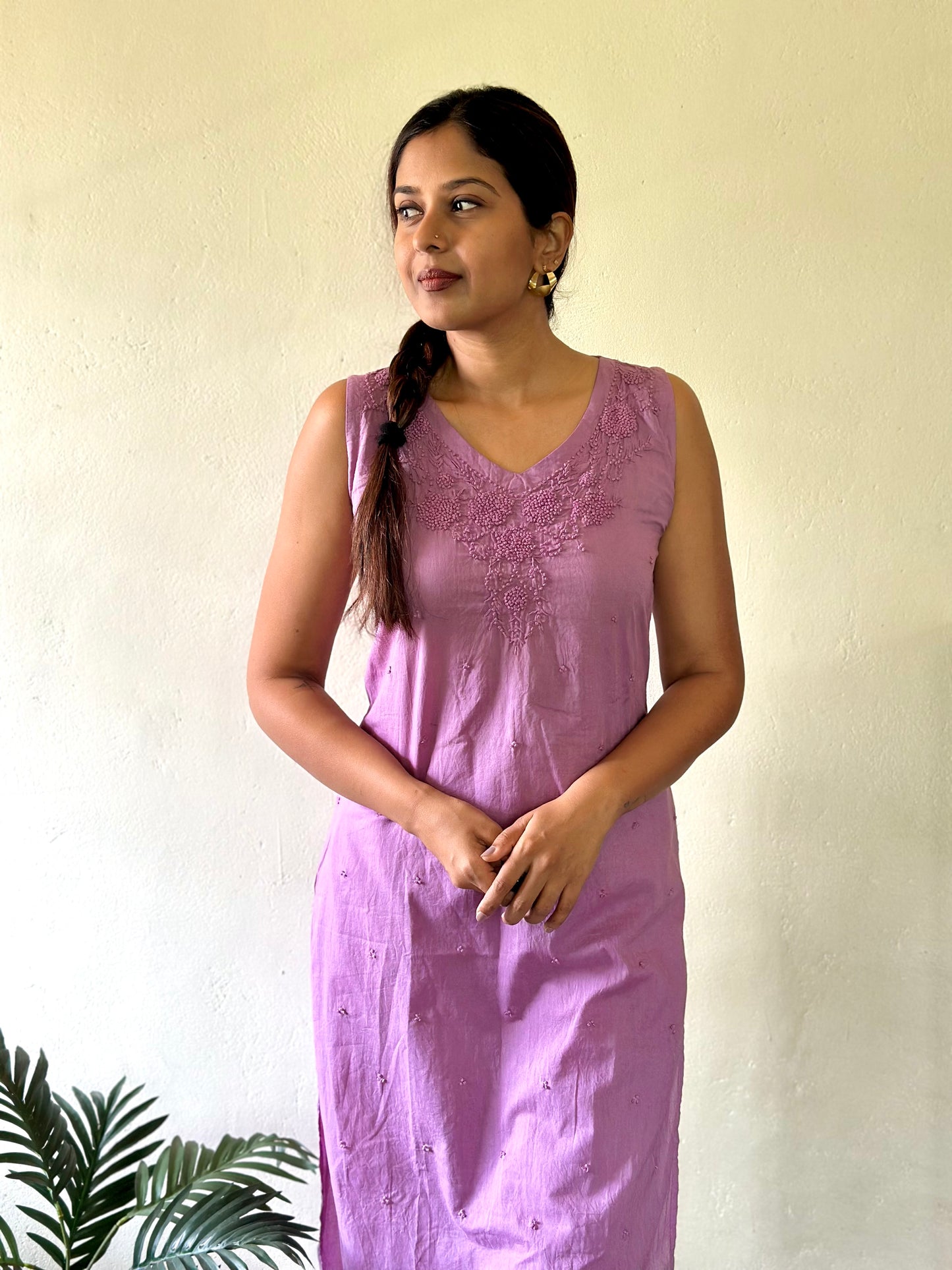 Sleeveless Straight Kurti and pant - Pale lavender
