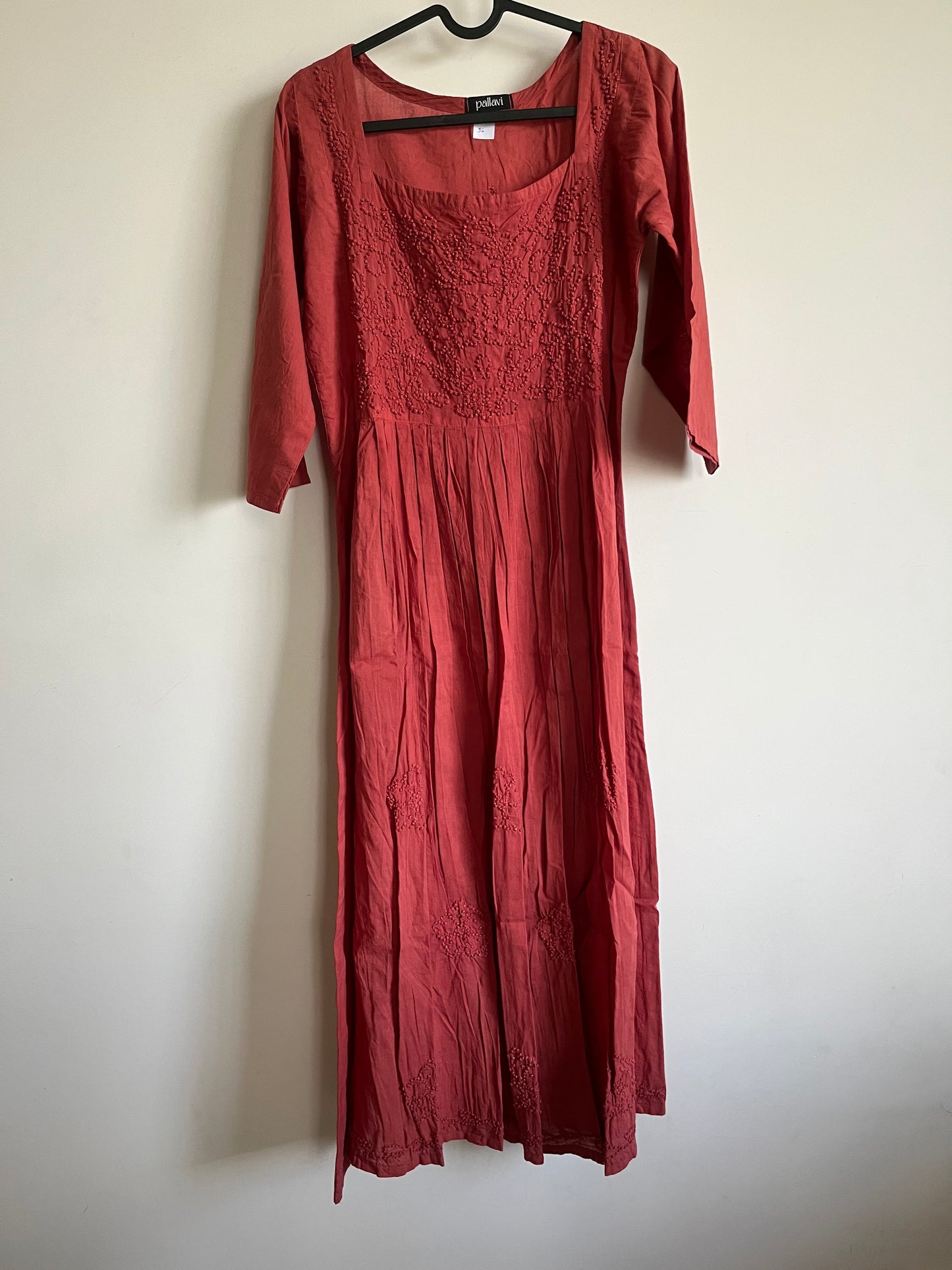 Pleated dress - Pastel Red