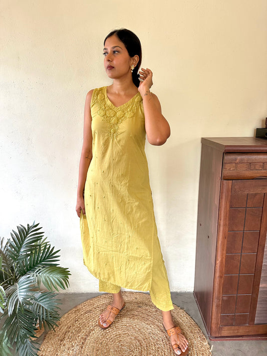 Sleeveless Straight Kurti and pant - Lime Yellow