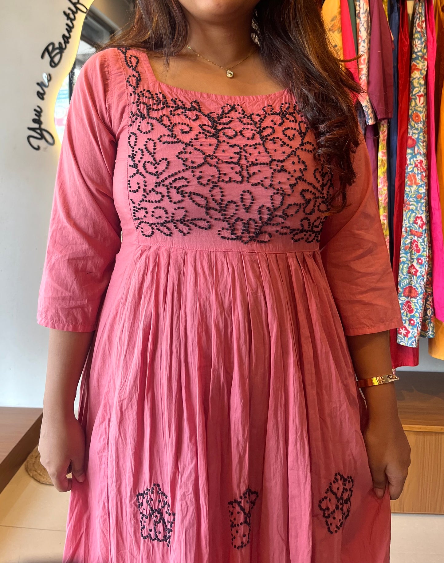 Pleated dress - Black knots on Nude Pink