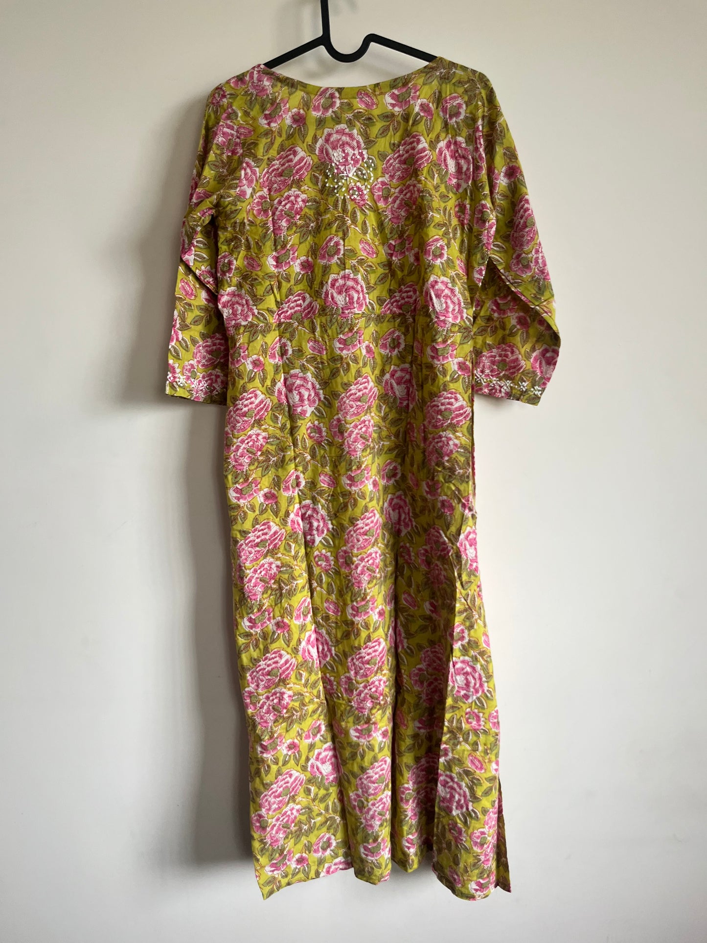Aliya Cut Dress - Pinkcurrent